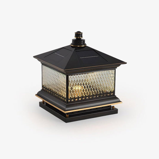 Outdoor Diamond-Pattern Solar Post Light